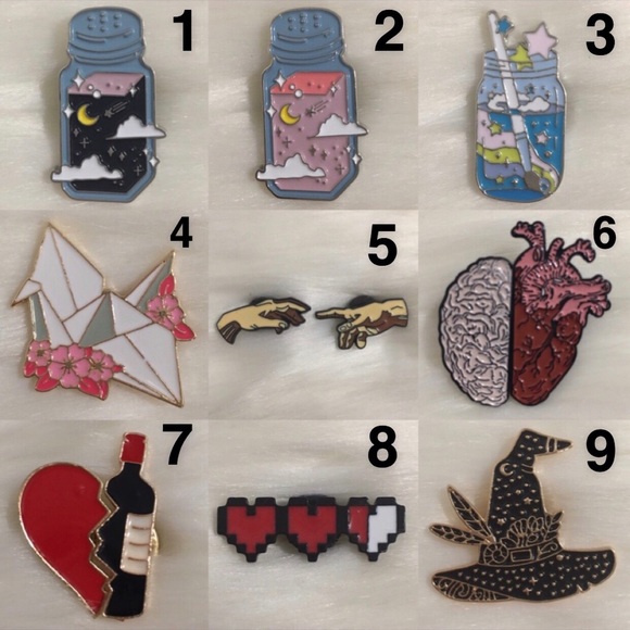 Three Random Enamel Pins - Picture 5 of 10